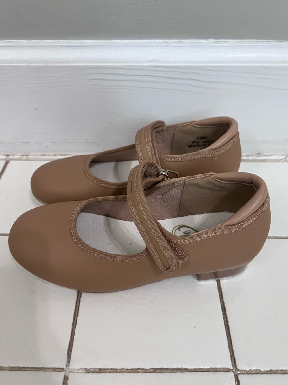 Stelle Kids Tan Tap Shoes - Picture 2 of 5